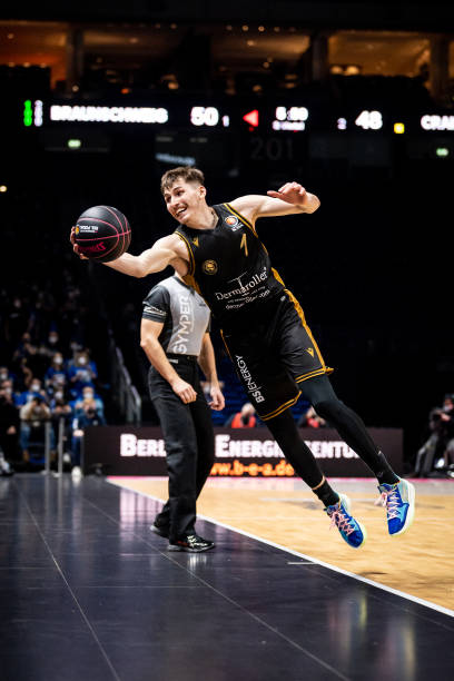 引起广泛讨 引起广泛讨